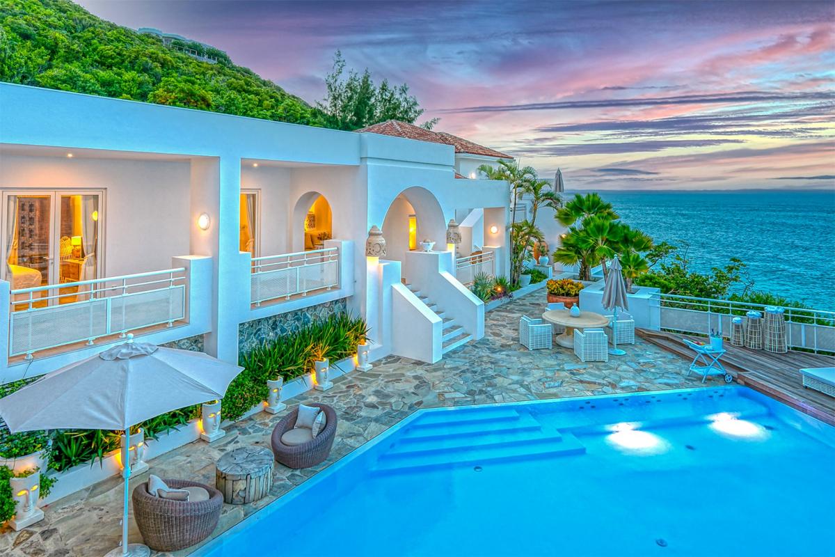 St Martin beachfront luxury villa rental - Evening